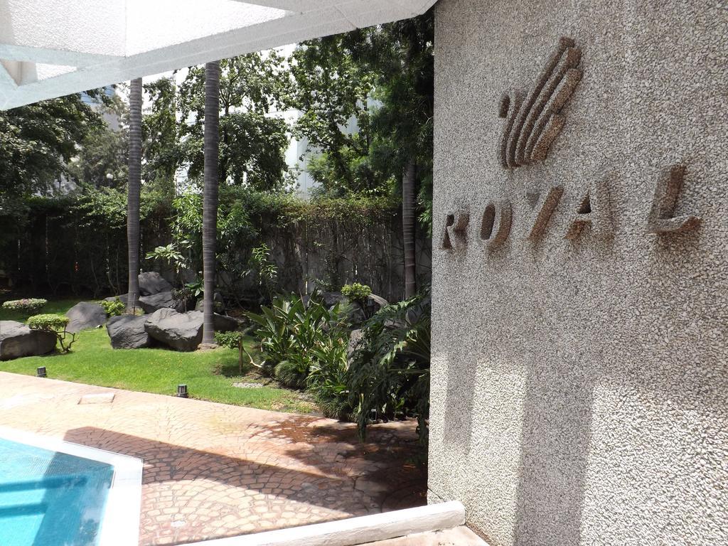 Royal Pedregal Hotel Mexico City Exterior photo The entrance of the hotel